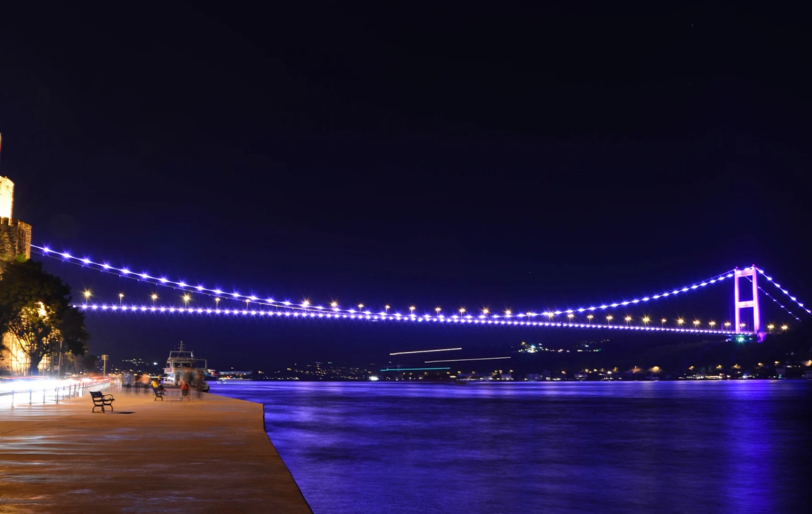 جسر البوسفور في اسطنبول