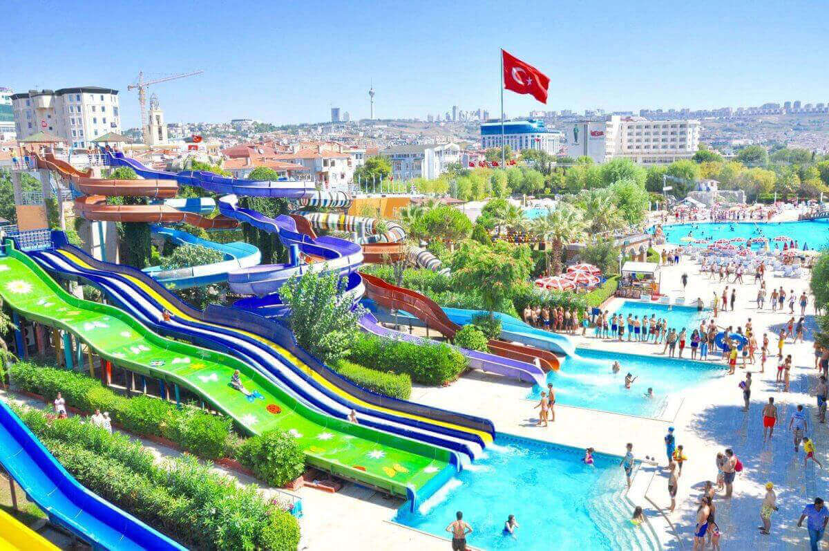 الحدائق المائية في اسطنبول